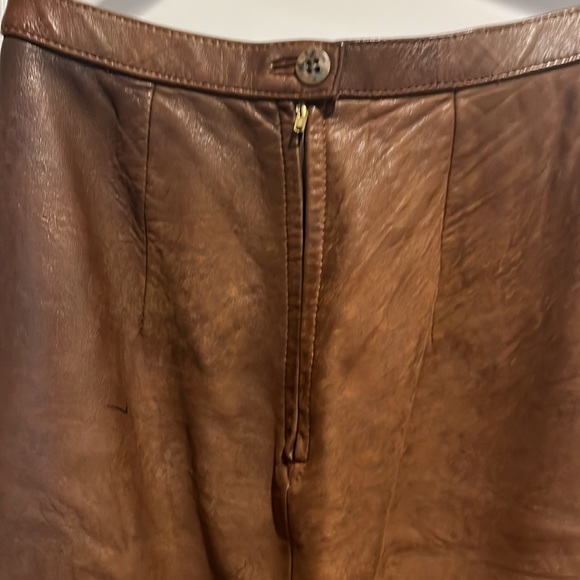 Vintage Banana Republic Leather Skirt size 8 circa 1985 - Picture 4 of 6